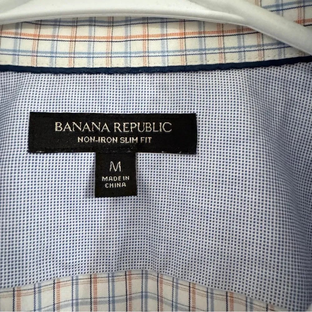 Banana Republic Men's MEDIUM Checkered Dress Shirt Non-Iron Slim Fit Blue white